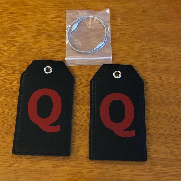 Black Initial Luggage Tags - Picture 4 of 5